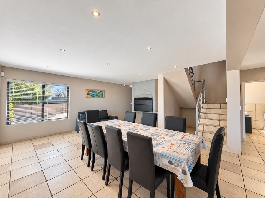 To Let 3 Bedroom Property for Rent in Myburgh Park Western Cape